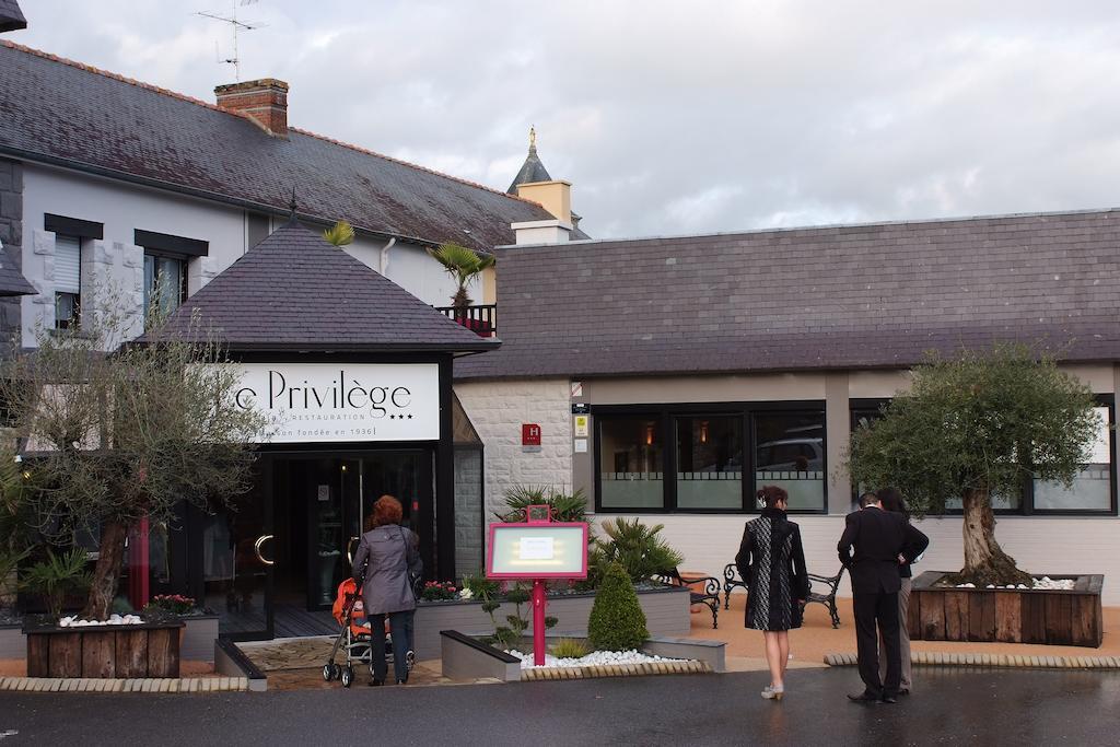 Le Privilege Châteaubourg Kültér fotó